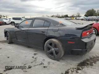 2013 Dodge Charger SXT with VIN 2C3CDXHG6DH513092, listed as a Copart auction lot 41635495 with 0 mi miles and Salvage Title. Bid and sale history available at carsss.com. Image 2.