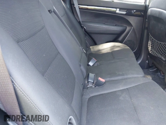 2015 Kia Sorento LX с VIN 5XYKTDA64FG568023, выставлен на аукционе IAAI как лот 42669922 с пробегом 112 156 миль миль и . История ставок и продаж доступна на DreamBid. Изображение 8.