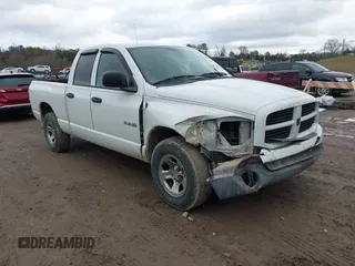 2008 Dodge Ram 1500 SLT with VIN 1D7HA18N48S577707, listed as a IAAI auction lot 41578715 with 280,714 mi miles. Bid and sale history available at carsss.com. Image 1.