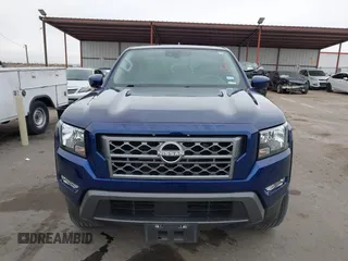 2023 Nissan Frontier S z VIN 1N6ED1CL4PN611312, wystawiony jako IAAI lot #41053292 z przebiegiem 23 559 mil mil oraz . Historia ofert i sprzedaży dostępna na DreamBid. Obrazek 13.
