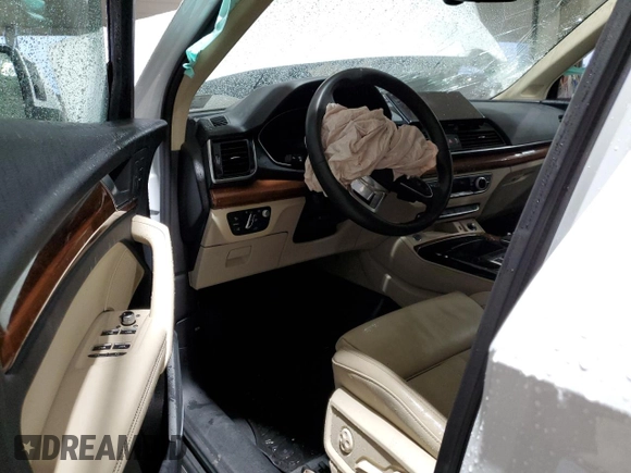 2023 Audi Q5 S line Prestige z VIN WA1FAAFY7P2165319, wystawiony jako Copart lot #83750474 z przebiegiem Nie podano mil oraz Szkoda całkowita • Salvage title. Historia ofert i sprzedaży dostępna na DreamBid. Obrazek 8.