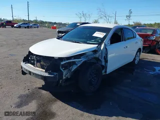 2015 Nissan Altima 2.5 with VIN 1N4AL3AP5FN879361, listed as a IAAI auction lot 41840092 with 205,415 mi miles. Bid and sale history available at carsss.com. Image 18.