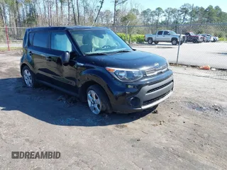 2017 Kia Soul with VIN KNDJN2A22H7425403, listed as a IAAI auction lot 41774932 with 48,228 mi miles. Bid and sale history available at carsss.com. Image 1.