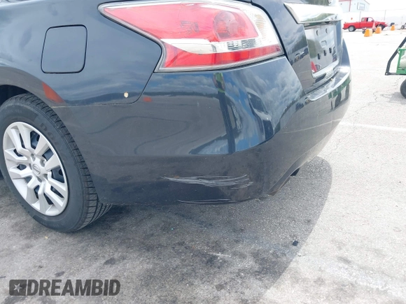2015 Nissan Altima 2.5 S with VIN 1N4AL3APXFC469294, listed as a IAAI auction lot 42078110 with 205,379 mi miles. Bid and sale history available at carsss.com. Image 6.