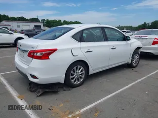 2017 Nissan Sentra SR with VIN 3N1AB7AP9HY322112, listed as a IAAI auction lot 42299147 with 164,342 mi miles and . Bid and sale history available at DreamBid. Image 4.
