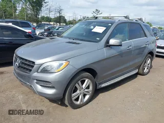 2014 Mercedes-Benz M 350 with VIN 4JGDA5HBXEA369737, listed as a IAAI auction lot 42718890 with 114,740 mi miles and . Bid and sale history available at DreamBid. Image 17.