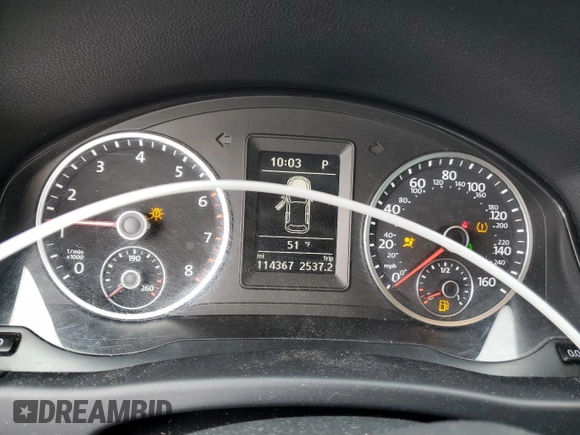 2017 Volkswagen Tiguan S z VIN WVGBV7AXXHK045196, wystawiony jako Copart lot #49369505 z przebiegiem 114 367 mil mil oraz Szkoda całkowita • Salvage title. Historia ofert i sprzedaży dostępna na DreamBid. Obrazek 9.