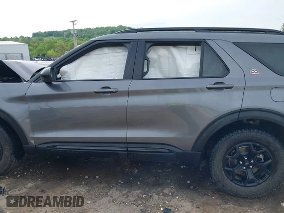 2023 Ford Explorer Timberline z VIN 1FMSK8JH1PGB87848, wystawiony jako IAAI lot #42099995 z przebiegiem 28 456 mil mil oraz . Historia ofert i sprzedaży dostępna na DreamBid. Obrazek 14.