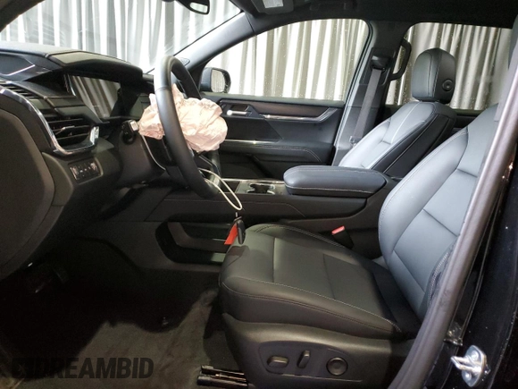 2024 GMC Acadia AWD Elevation z VIN 1GKENNKS3RJ219968, wystawiony jako Copart lot #52360835 z przebiegiem 12 607 mil mil oraz Czysty tytuł • Clean title. Historia ofert i sprzedaży dostępna na DreamBid. Obrazek 7.