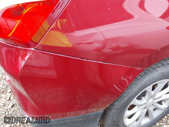 2018 Chevrolet Equinox LT z VIN 2GNAXSEV1J6229741, wystawiony jako IAAI lot #42176955 z przebiegiem 127 094 mil mil oraz . Historia ofert i sprzedaży dostępna na DreamBid. Obrazek 20.