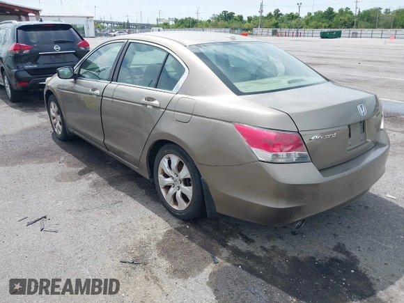 2010 Honda Accord EX-L z VIN 5KBCP3F88AB001215, wystawiony jako IAAI lot #42516493 z przebiegiem 151 476 mil mil oraz . Historia ofert i sprzedaży dostępna na DreamBid. Obrazek 3.