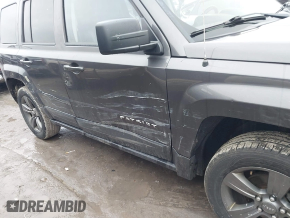 2015 Jeep Patriot Latitude with VIN 1C4NJRFB4FD154986, listed as a IAAI auction lot 41496724 with 131,700 mi miles and . Bid and sale history available at DreamBid. Image 6.