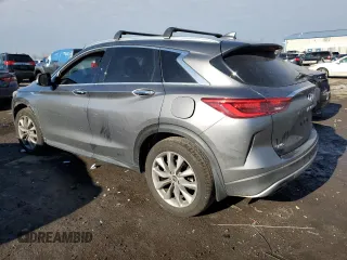 2019 Infiniti QX50 LUXE with VIN 3PCAJ5M33KF130569, listed as a Copart auction lot 73271632 with 77,229 mi miles. Bid and sale history available at carsss.com. Image 2.