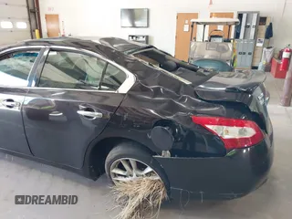 2010 Nissan Maxima 3.5 SV with VIN 1N4AA5AP8AC837305, listed as a IAAI auction lot 40349055 with 191,898 mi miles. Bid and sale history available at carsss.com. Image 14.