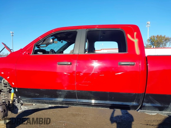 2020 Ram 2500 Power Wagon с VIN 3C6TR5EJ4LG297928, выставлен на аукционе IAAI как лот 40409115 с пробегом Не указан миль и . История ставок и продаж доступна на DreamBid. Изображение 14.