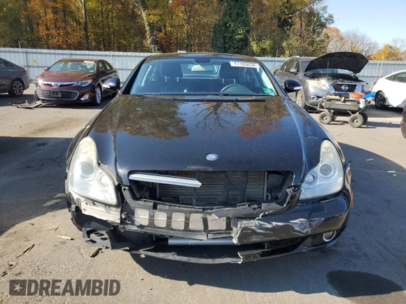 2007 Mercedes-Benz CLS-Class 5.5L with VIN WDDDJ72X37A080034, listed as a Copart auction lot 77105634 with 5,546 mi miles and Salvage Title. Bid and sale history available at carsss.com. Image 5.
