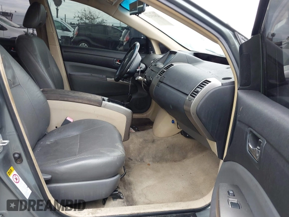 2004 Toyota Prius with VIN JTDKB20U840019578, listed as a IAAI auction lot 42045925 with Not Provided miles and . Bid and sale history available at DreamBid. Image 5.