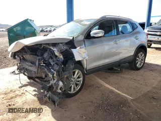 2017 Nissan Rogue SV with VIN JN1BJ1CR3HW111885, listed as a Copart auction lot 59942895 with 153,723 mi miles and Salvage title. Bid and sale history available at DreamBid. Image 1.