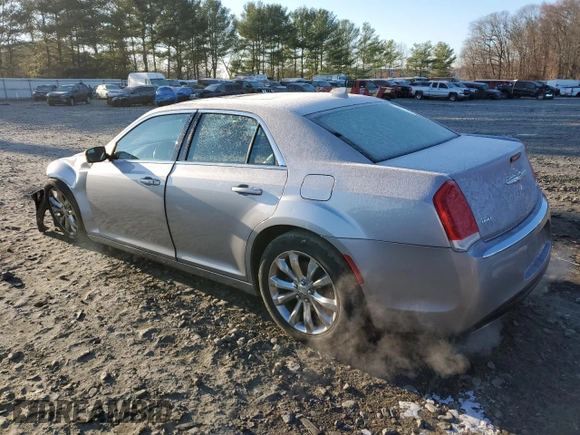 2016 Chrysler 300 Limited with VIN 2C3CCARG4GH344211, listed as a Copart auction lot 82223934 with 88,347 mi miles and Salvage Title. Bid and sale history available at DreamBid. Image 2.