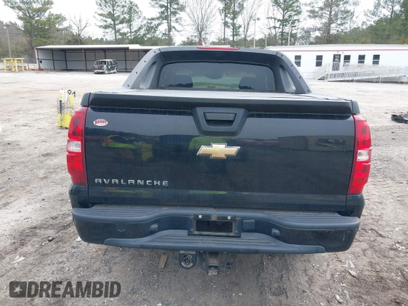 2007 Chevrolet Avalanche 1LT with VIN 3GNEC12077G137899, listed as a IAAI auction lot 41526144 with 245,890 mi miles and . Bid and sale history available at DreamBid. Image 16.