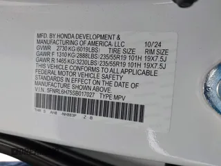 2025 Honda Odyssey Sport-L with VIN 5FNRL6H75SB017027, listed as a IAAI auction lot 41763264 with 4,511 mi miles. Bid and sale history available at carsss.com. Image 9.