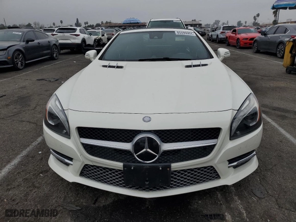 2015 Mercedes-Benz SL-Class SL 550 with VIN WDDJK7DA3FF036660, listed as a Copart auction lot 85599904 with 55,383 mi miles and Salvage Title. Bid and sale history available at carsss.com. Image 5.