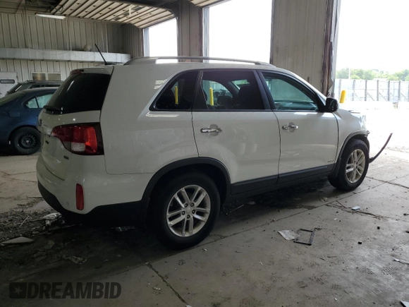 2015 Kia Sorento LX z VIN 5XYKTCA65FG644018, wystawiony jako Copart lot #60134275 z przebiegiem 96 892 mil mil oraz Nie do naprawy • Non repairable. Historia ofert i sprzedaży dostępna na DreamBid. Obrazek 3.