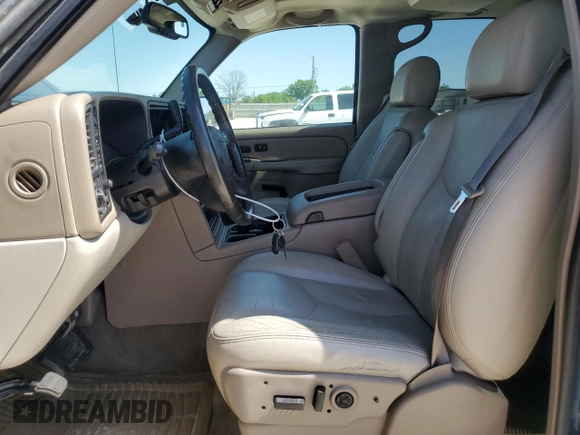 2005 GMC Yukon SLT with VIN 1GKEK13T15J239462, listed as a Copart auction lot 52131435 with 164,696 mi miles and Salvage Title. Bid and sale history available at carsss.com. Image 7.