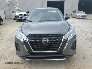 2023 Nissan Kicks S with VIN 3N1CP5BV7PL523451, listed as a Copart auction lot 54800095 with 11,333 mi miles and Salvage Title. Bid and sale history available at DreamBid. Image 5.