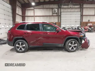2019 Jeep Cherokee Limited z VIN 1C4PJMDX3KD352981, wystawiony jako IAAI lot #42505194 z przebiegiem 88 863 mil mil oraz . Historia ofert i sprzedaży dostępna na DreamBid. Obrazek 14.