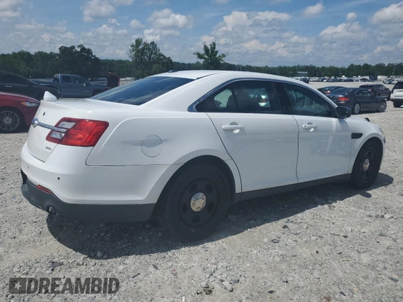 2016 Ford Police Interceptor with VIN 1FAHP2MT4GG119563, listed as a Copart auction lot 61009185 with 134,698 mi miles and Clean title. Bid and sale history available at DreamBid. Image 3.