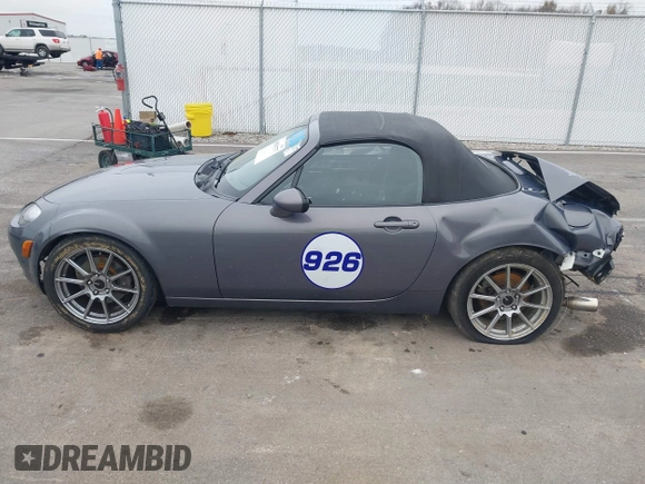 2006 Mazda MX-5 Miata Grand Touring with VIN JM1NC25F760103866, listed as a IAAI auction lot 40879777 with 50,209 mi miles and . Bid and sale history available at DreamBid. Image 15.