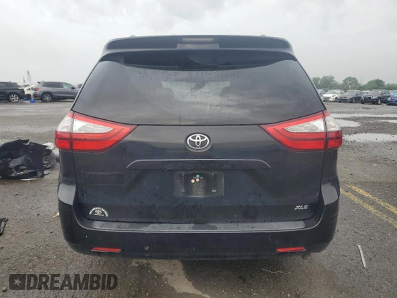 2015 Toyota Sienna XLE с VIN 5TDYK3DC6FS531521, выставлен на аукционе Copart как лот 62923695 с пробегом 135 782 миль миль и Списание • Salvage title. История ставок и продаж доступна на DreamBid. Изображение 6.