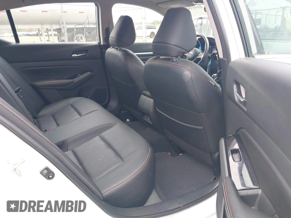 2023 Nissan Altima SR z VIN 1N4BL4CV2PN357441, wystawiony jako IAAI lot #41411612 z przebiegiem 47 507 mil mil oraz . Historia ofert i sprzedaży dostępna na DreamBid. Obrazek 8.