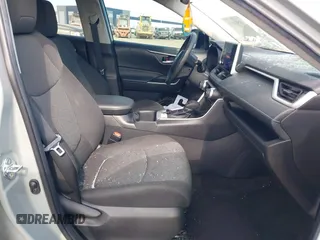 2023 Toyota RAV4 XLE with VIN 2T3W1RFV4PW257991, listed as a IAAI auction lot 41524644 with 34,370 mi miles. Bid and sale history available at carsss.com. Image 5.