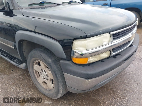 2005 Chevrolet Suburban LS with VIN 3GNEC16Z45G157758, listed as a IAAI auction lot 42408657 with 237,238 mi miles and . Bid and sale history available at DreamBid. Image 13.