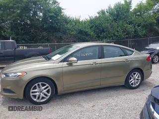 2013 Ford Fusion SE с VIN 3FA6P0H76DR112403, выставлен на аукционе IAAI как лот 42686911 с пробегом 111 024 миль миль и . История ставок и продаж доступна на DreamBid. Изображение 14.