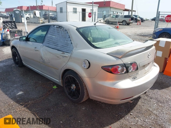 2007 Mazda 6 i Touring with VIN 1YVHP80C075M48625, listed as a IAAI auction lot 42095915 with 239,921 mi miles and . Bid and sale history available at DreamBid. Image 3.
