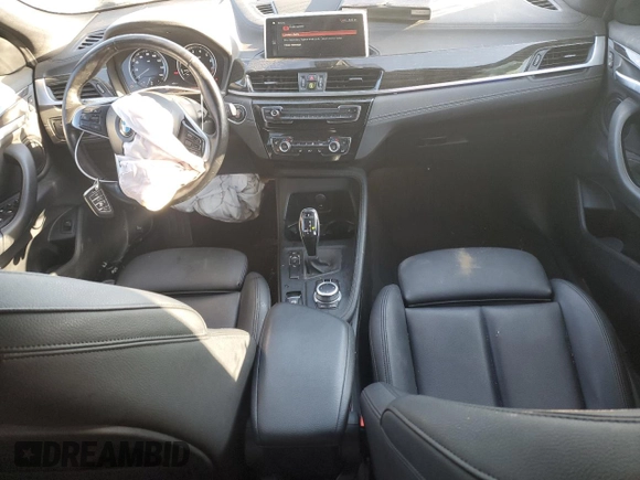 2020 BMW X2 sDrive28i z VIN WBXYH9C0XL5P59325, wystawiony jako Copart lot #51863555 z przebiegiem 49 551 mil mil oraz Szkoda całkowita • Salvage title. Historia ofert i sprzedaży dostępna na DreamBid. Obrazek 8.