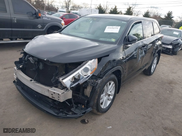 2016 Toyota Highlander LE with VIN 5TDBKRFH7GS272380, listed as a IAAI auction lot 41656516 with 276,471 mi miles. Bid and sale history available at carsss.com. Image 17.
