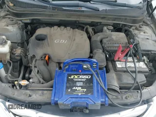 2012 Hyundai Sonata SE z VIN 5NPEC4AC7CH395590, wystawiony jako IAAI lot #43061873 z przebiegiem 135 682 mil mil oraz . Historia ofert i sprzedaży dostępna na DreamBid. Obrazek 12.