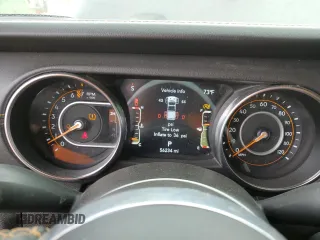 2021 Jeep Gladiator High Altitude с VIN 1C6HJTFGXML553725, выставлен на аукционе Copart как лот 49352225 с пробегом 56 234 миль миль и Списание • Salvage title. История ставок и продаж доступна на DreamBid. Изображение 9.
