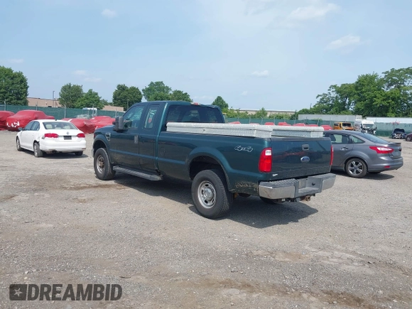 2010 Ford F-250 XL z VIN 1FTSX2B55AEB34547, wystawiony jako IAAI lot #42579306 z przebiegiem 125 938 mil mil oraz . Historia ofert i sprzedaży dostępna na DreamBid. Obrazek 3.