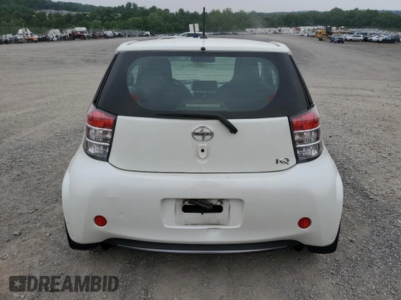 2012 Scion iQ z VIN JTNJJXB07CJ013314, wystawiony jako Copart lot #60961445 z przebiegiem 172 480 mil mil oraz Szkoda całkowita • Salvage title. Historia ofert i sprzedaży dostępna na DreamBid. Obrazek 6.