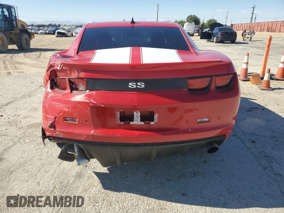 2011 Chevrolet Camaro 2SS with VIN 2G1FT1EW9B9214149, listed as a Copart auction lot 57001615 with 88,137 mi miles and Salvage Title. Bid and sale history available at DreamBid. Image 6.