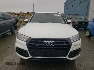 2020 Audi Q5 Premium with VIN WA1ANAFY5L2091293, listed as a Copart auction lot 44263385 with 45,383 mi miles and Salvage Title. Bid and sale history available at carsss.com. Image 5.