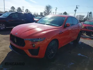 2023 Maserati Levante S with VIN ZN661YUS1PX423803, listed as a IAAI auction lot 41421215 with 7,763 mi miles. Bid and sale history available at carsss.com. Image 20.