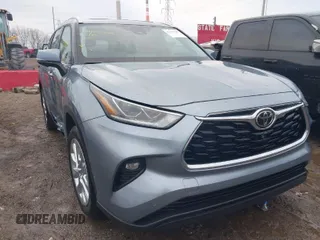 2023 Toyota Highlander L with VIN 5TDKDRBH4PS003270, listed as a IAAI auction lot 41657248 with 44,025 mi miles and . Bid and sale history available at DreamBid. Image 1.