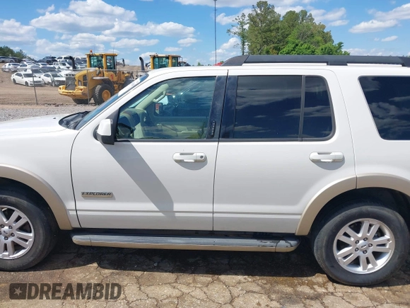 2008 Ford Explorer Eddie Bauer with VIN 1FMEU64E98UB10886, listed as a IAAI auction lot 42183998 with 182,735 mi miles and . Bid and sale history available at DreamBid. Image 15.