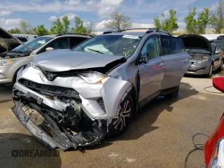 2017 Toyota RAV4 LE с VIN 2T3BFREV8HW591492, выставлен на аукционе Copart как лот 51344264 с пробегом Не указан миль и Списание • Salvage title. История ставок и продаж доступна на DreamBid. Изображение 1.